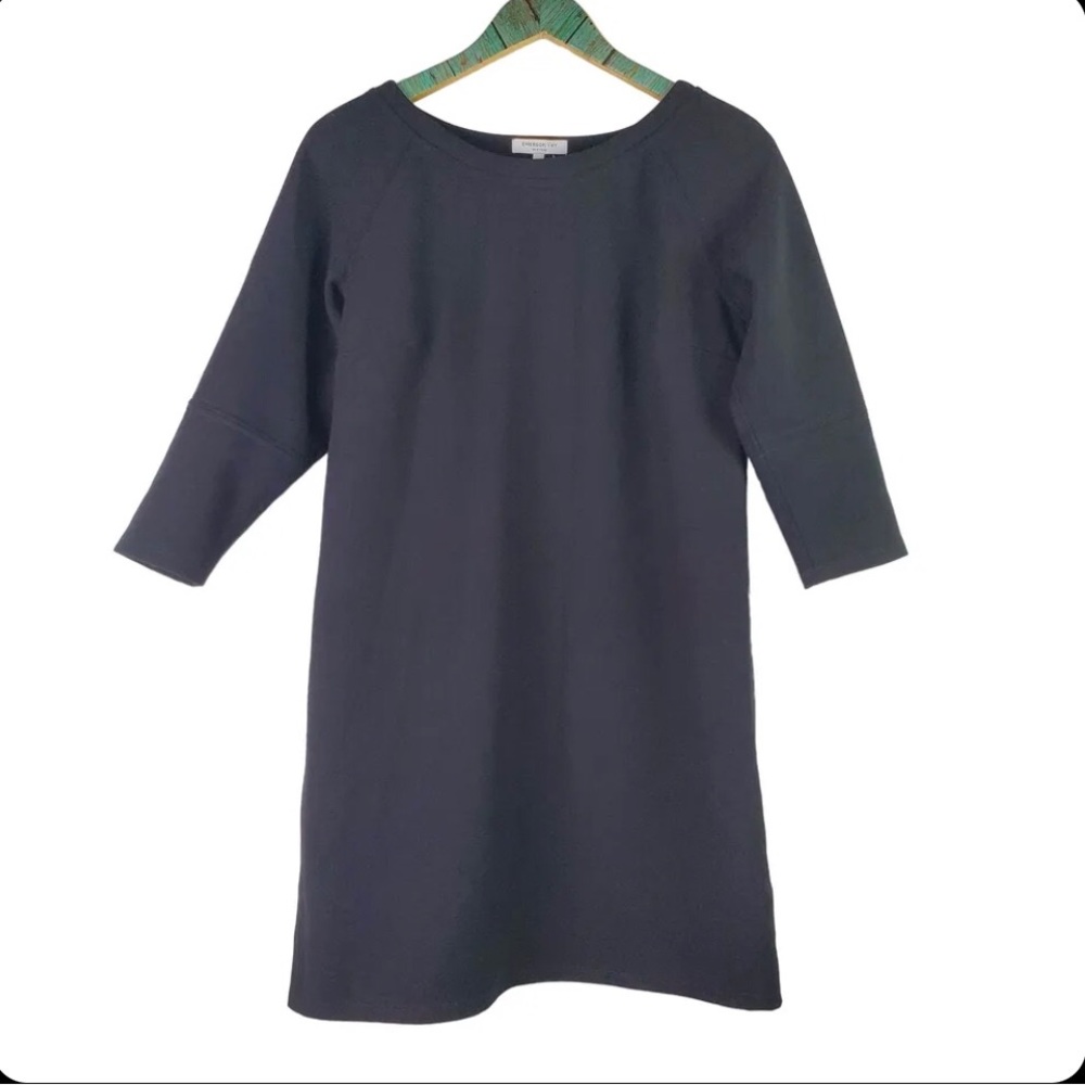 Emerson Fry New York structured (scuba knit) flattering shift tunic. LBD